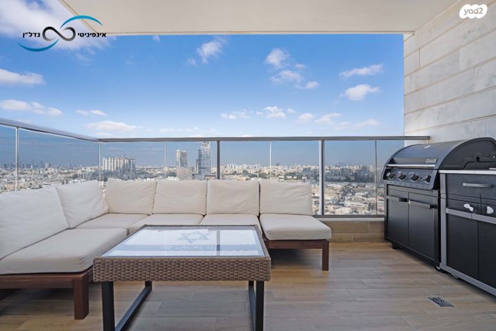 דירה, יצחק שדה, דרום מערב ותיק, בת ים