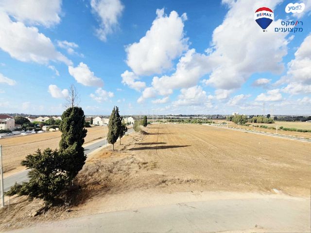 דירה, אחוזת דניה, חדרה