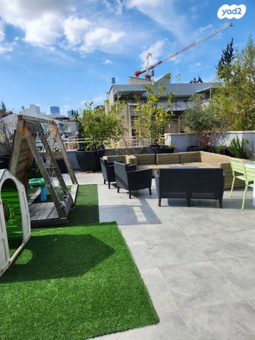 גג/ פנטהאוז, כפר סבא