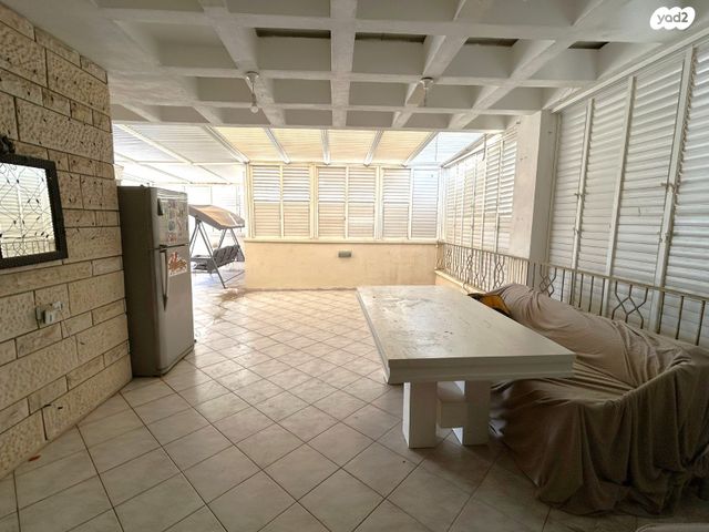 גג/ פנטהאוז, נוף הכרמל 15, בית וגן, קרית אתא