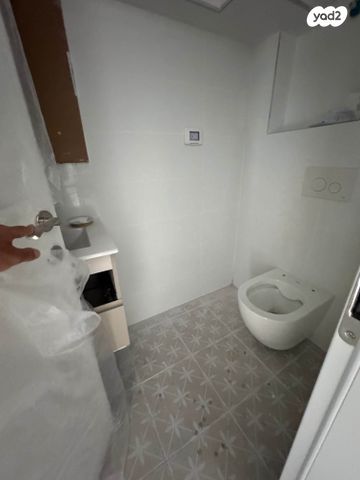 דירת גן, הרב יצחק ידידיה פרנקל, נווה שאנן, תל אביב יפו