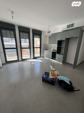 דירה, מירון, נווה שאנן, תל אביב יפו