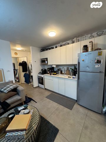 דירה, נחלת בנימין, פלורנטין, תל אביב יפו