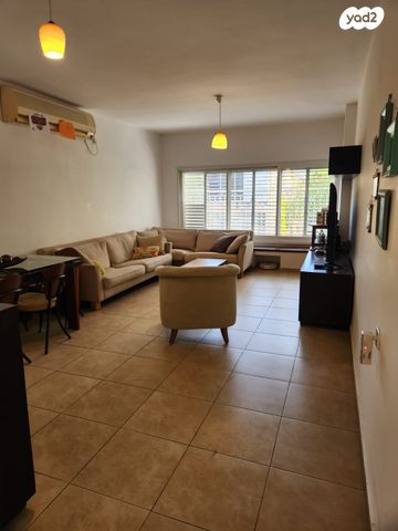 גג/ פנטהאוז, כפר סבא