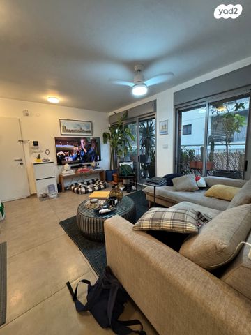 דירה, נחלת בנימין, פלורנטין, תל אביב יפו