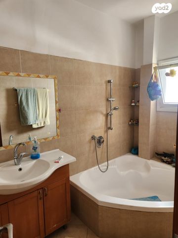 גג/ פנטהאוז, כפר סבא