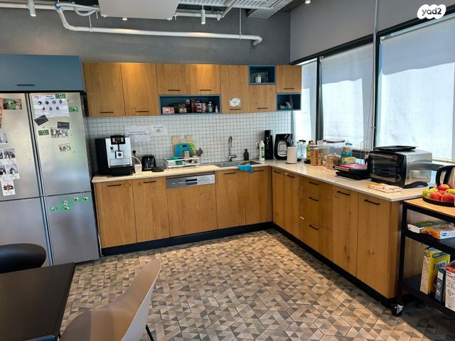 משרדים, עמינדב, ביצרון ורמת ישראל, תל אביב יפו