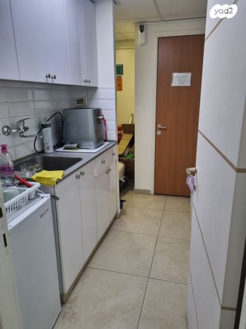 משרדים, דרך מנחם בגין, בורסה, רמת גן