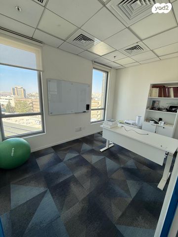 משרדים, הר החוצבים, ירושלים