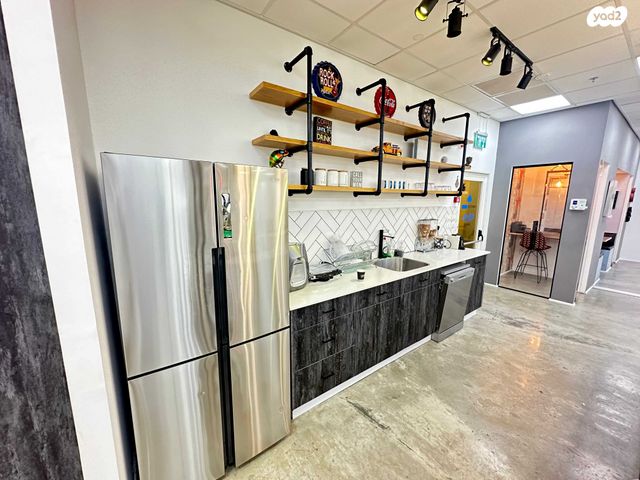 משרדים, מרכז עינב, מודיעין מכבים רעות