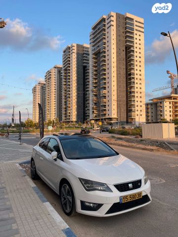מודעת רכב סיאט לאון