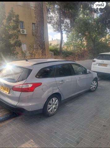 פוקוס Trend אוט׳ בנזין סטיישן / טורר 5 דל 1.6 (125 כ״ס) [2011-2014]