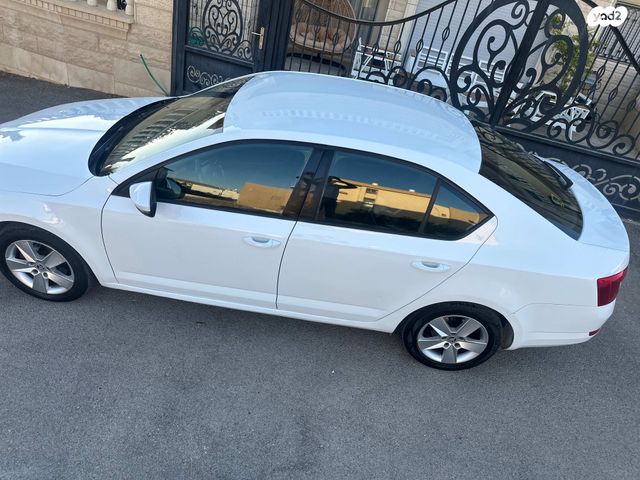 סקודה אוקטביה