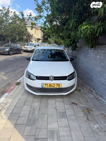פולקסווגן פולו 