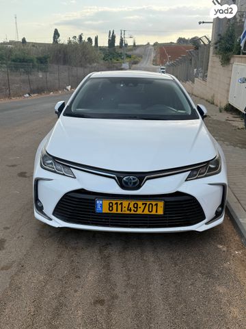 טויוטה קורולה