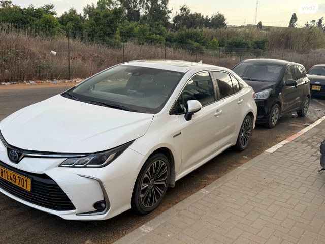 מודעת רכב טויוטה קורולה