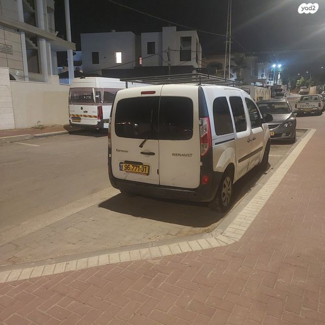 קנגו Authentic ידני דיזל קומבי 4 דל 1.5 (90 כ״ס)