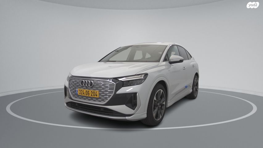 מודעת רכב אאודי Q4 e-tron
