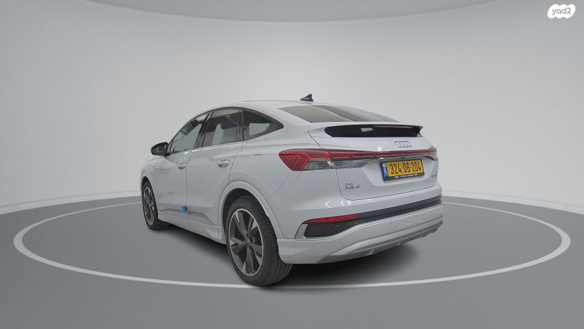 אאודי Q4 e-tron