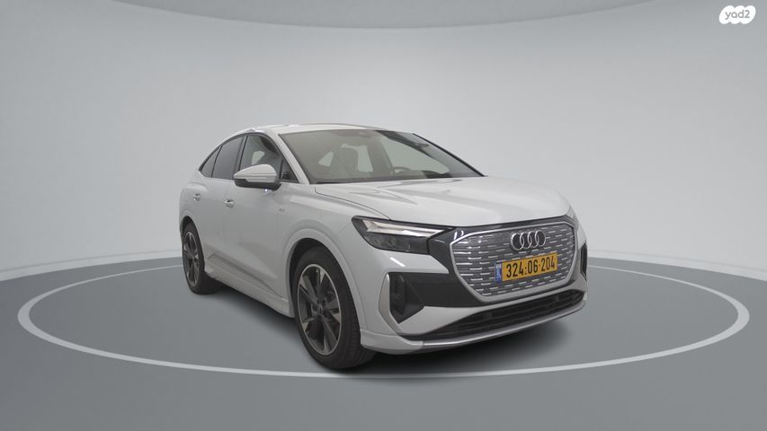 אאודי Q4 e-tron