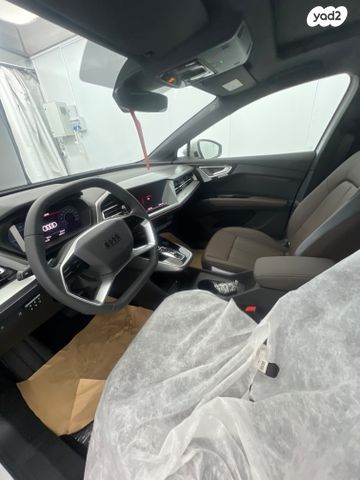 אאודי Q4 e-tron