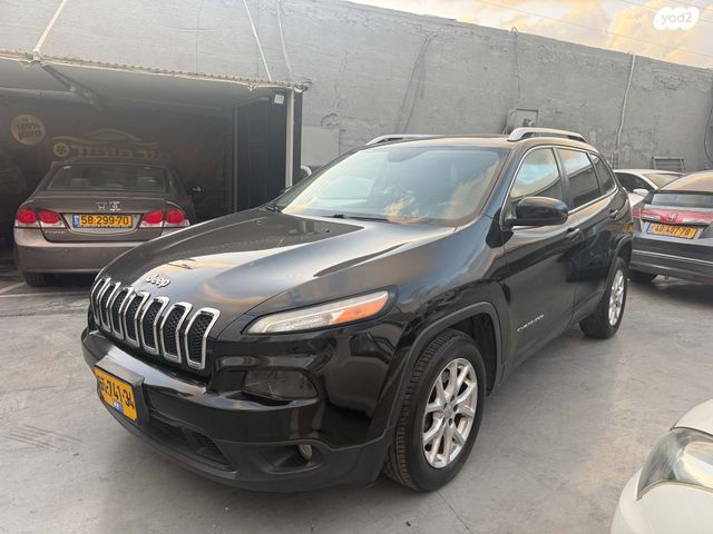 מודעת רכב ג'יפ צ'ירוקי