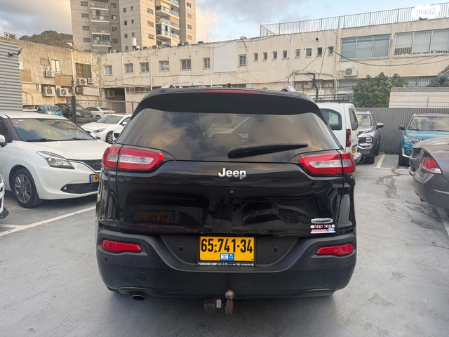 מודעת רכב ג'יפ צ'ירוקי 2