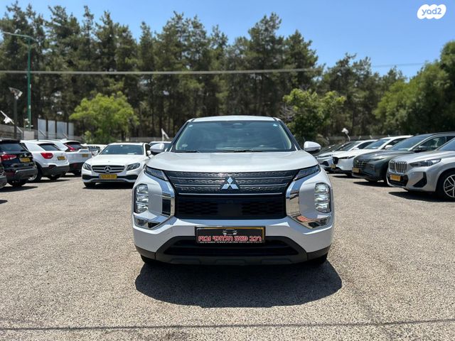 מיצובישי אאוטלנדר