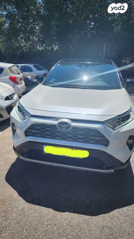 טויוטה RAV4