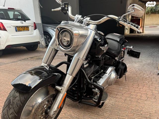 מודעת רכב הרלי דיווידסון פאט בוי 114