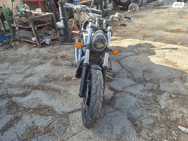 מודעת רכב הרלי דיווידסון V-Rod 1130