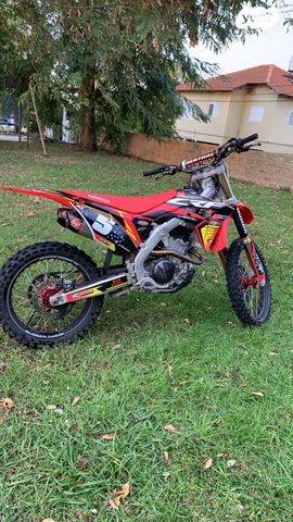 מודעת רכב הונדה CRF250R