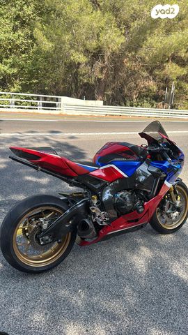 הונדה CBR1000RR