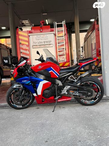 הונדה CBR1000RR