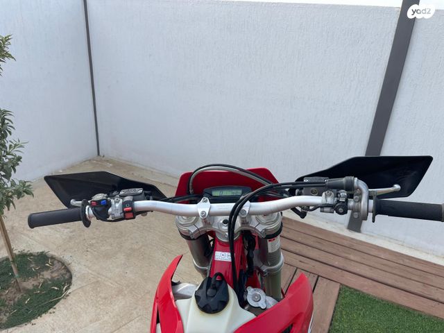 גאס-גאס EC 250 4T