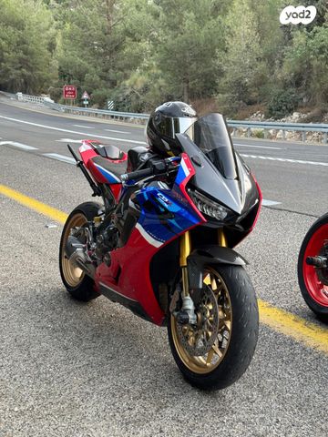 הונדה CBR1000RR
