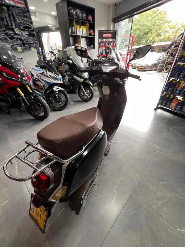 קיוואי זהרה 125