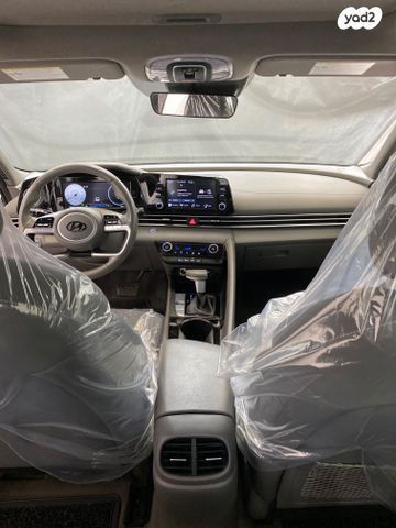 יונדאי אלנטרה