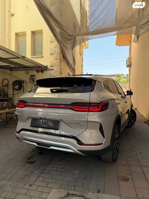 בי.ווי.די סיל U