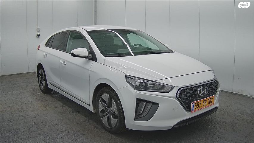 יונדאי איוניק