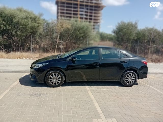 טויוטה קורולה