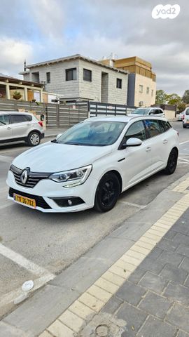 רנו מגאן