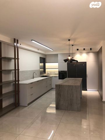 דירה, שמשון זליג 1, האירוס, ראשון לציון