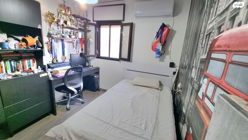 דירה, ההגנה 24, יצחק רבין, מעלות תרשיחא