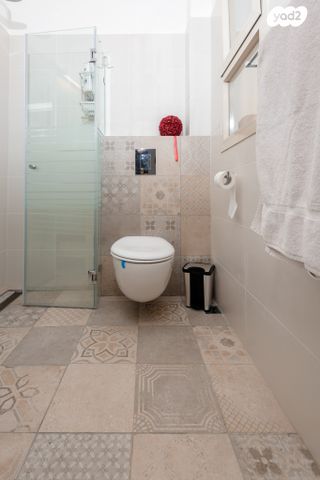 דירה, עוזיאל 159, אזור הבילויים, רמת גן