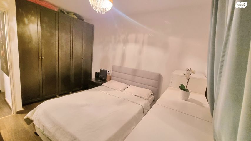 דירה, ההגנה 24, יצחק רבין, מעלות תרשיחא