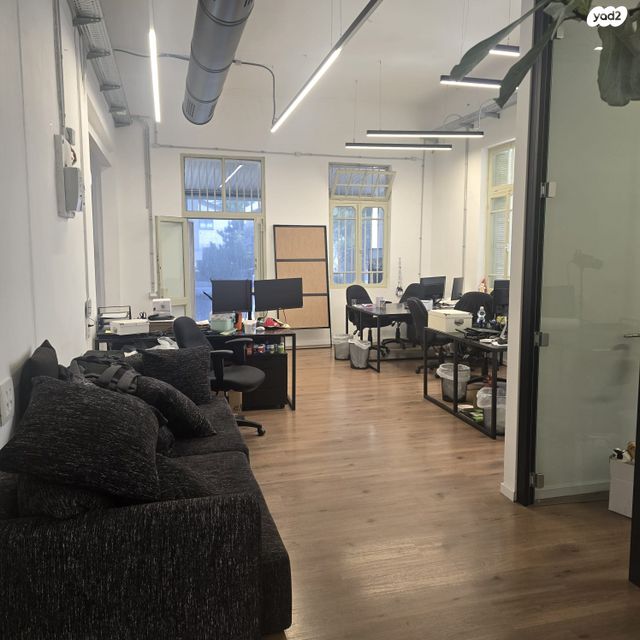 בניין משרדים, מוהליבר 26, לב תל אביב, לב העיר צפון, תל אביב יפו