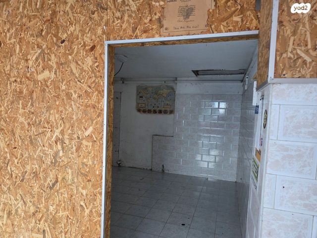 חנויות/ שטח מסחרי, החלוצים 21, פלורנטין, תל אביב יפו