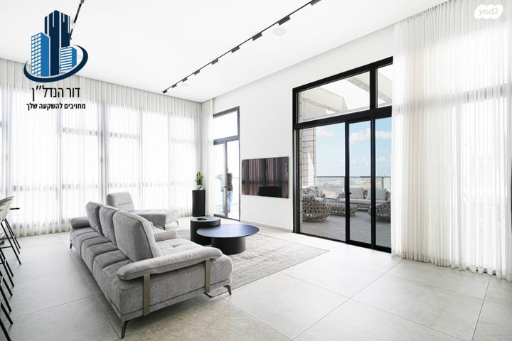 גג/ פנטהאוז, יעקב תמרי, חצרות המושבה, רחובות