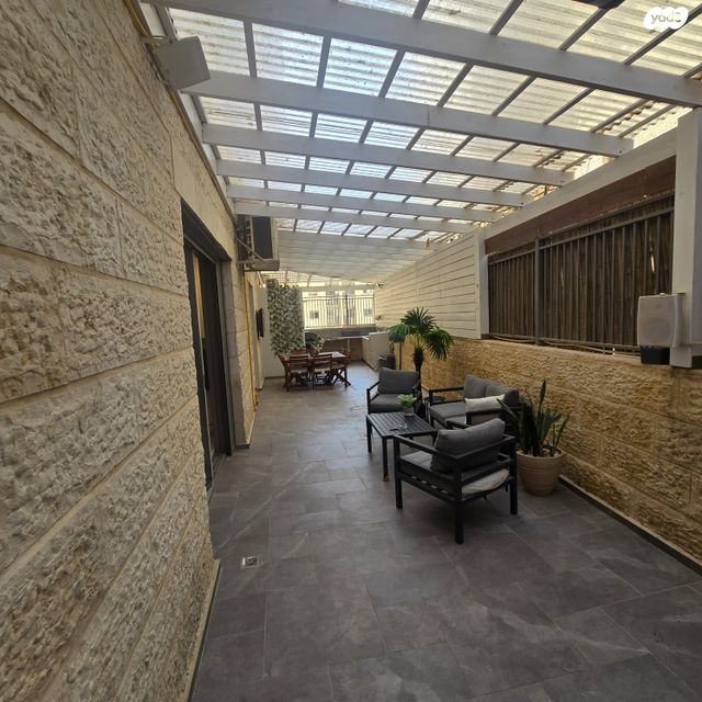 דירת גן, גרשון אבנר, ארמון הנציב, תלפיות מזרח, ירושלים